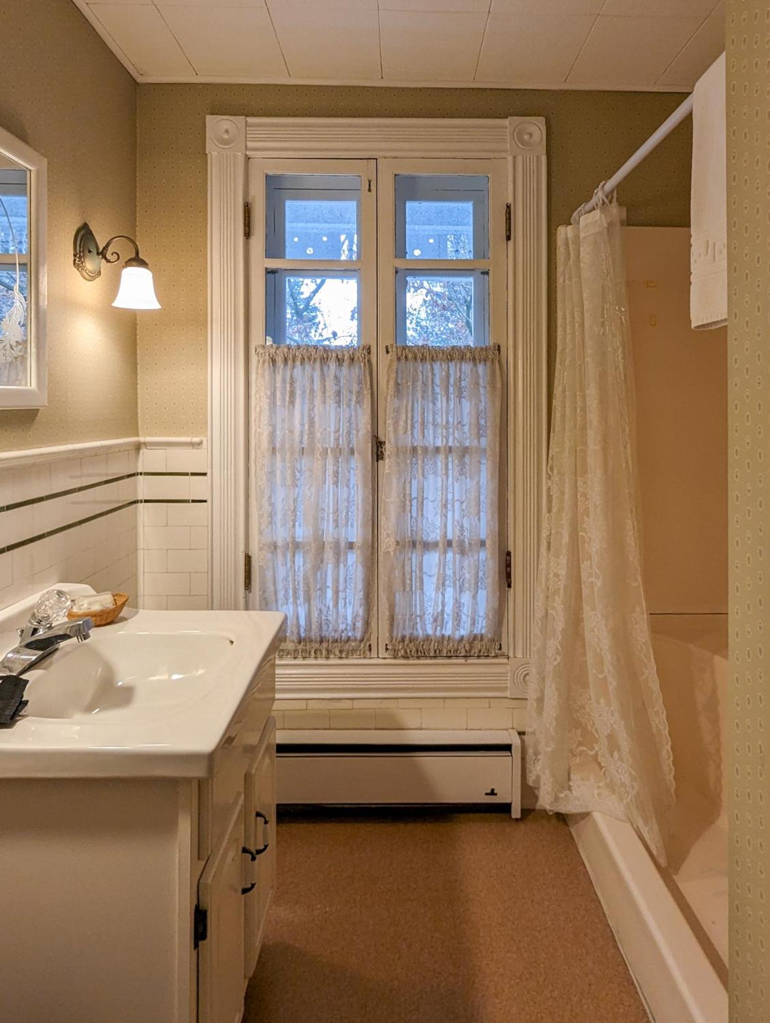 Hudson Manor Bed & Breakfast Watkins Glen Luaran gambar
